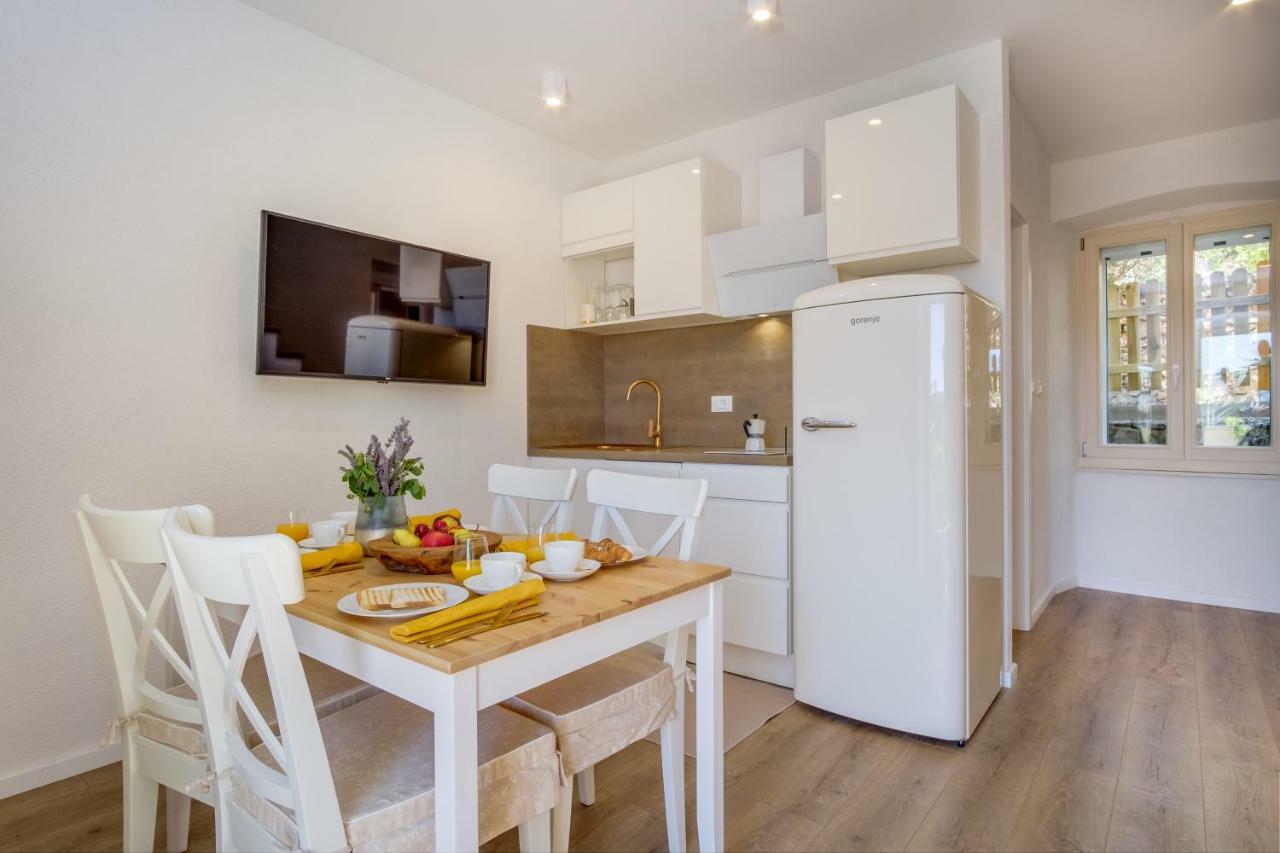Casa Rustica Leilighet Mali Lošinj Eksteriør bilde